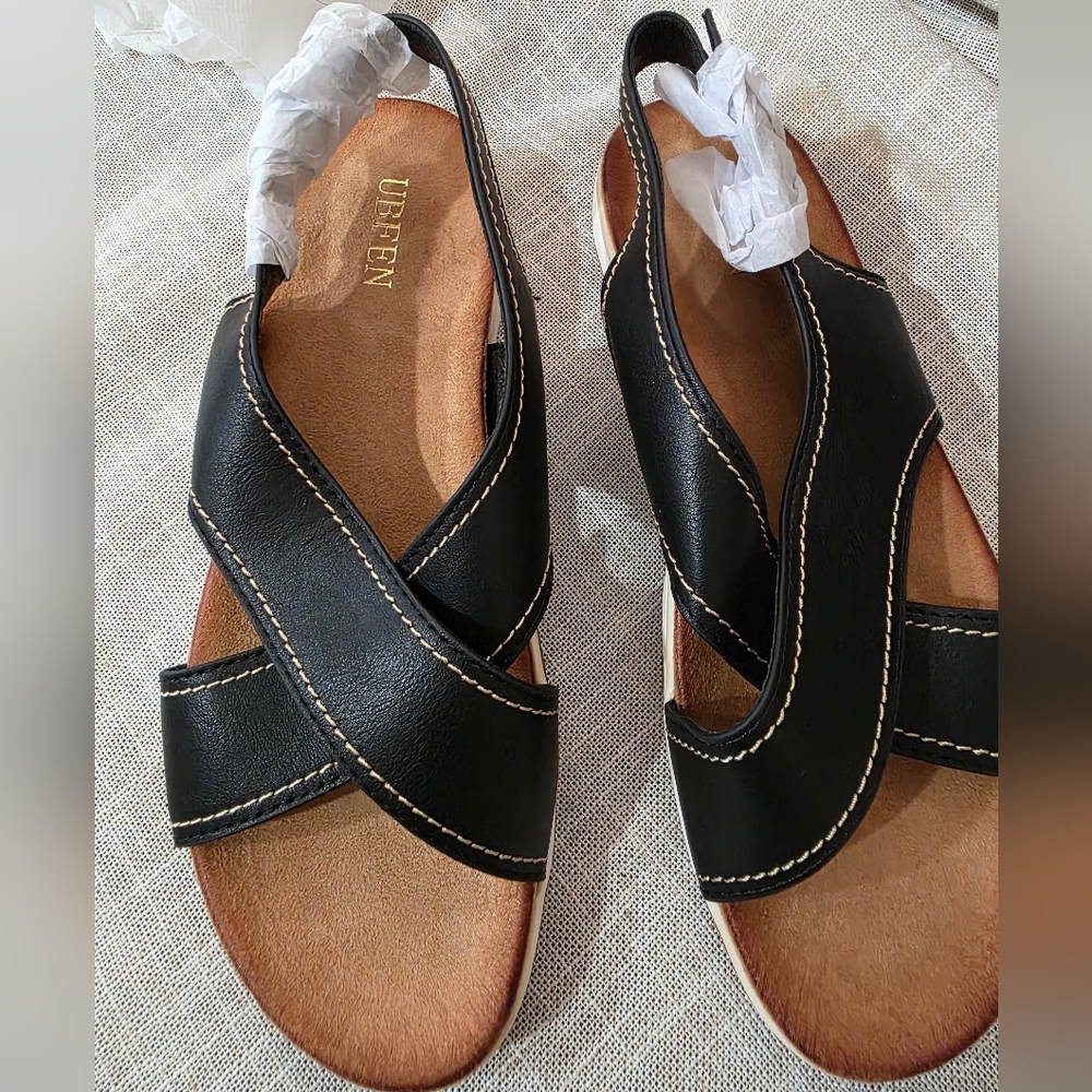 UBFEN Flat Sandals Arch Support Open Toe‎ Adjustable Slingback Strap, Size 7.5